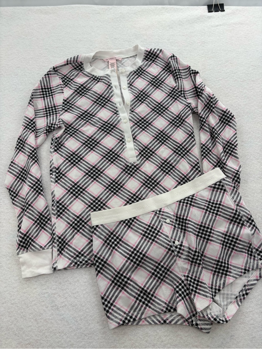 Victoria's Secret Pink and Black Plaid Pajama Set size small